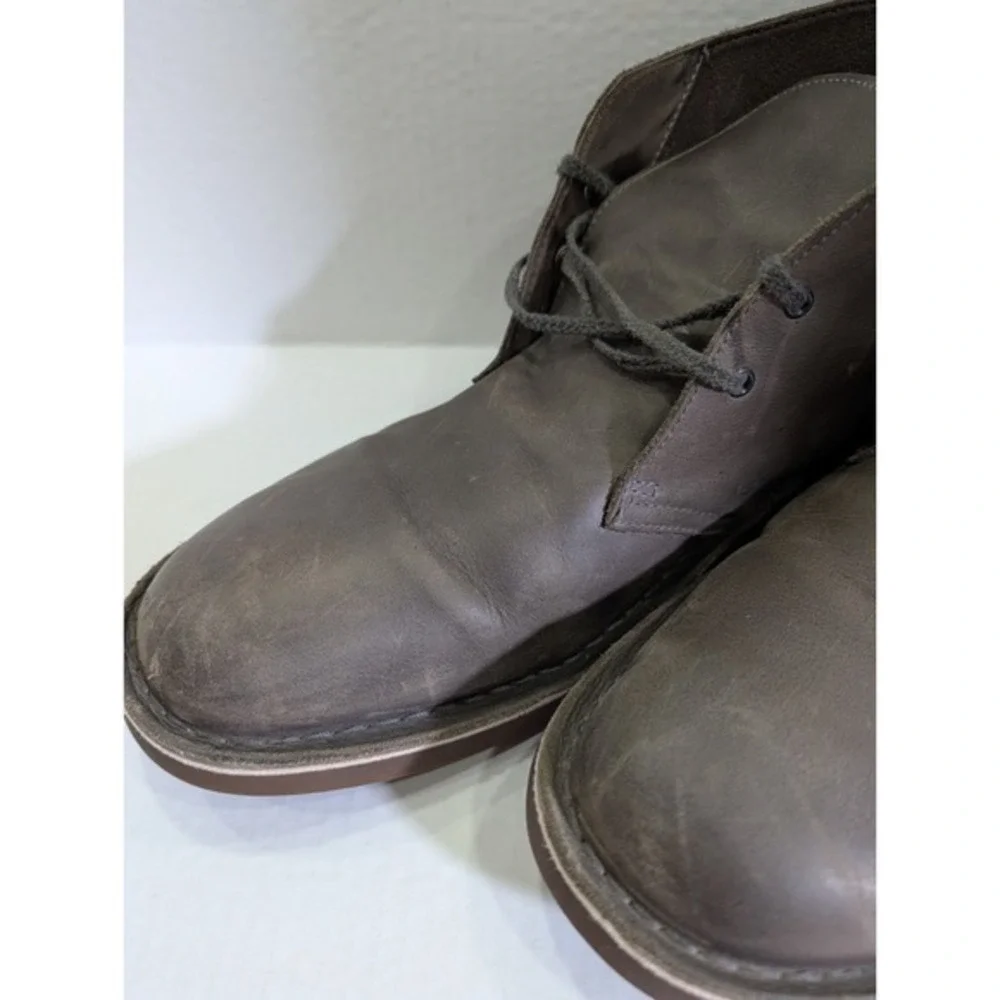 Clarks Desert Boots Men's Size 15 Gray Leather Chukka Ankle Boots‎ Lace-Up